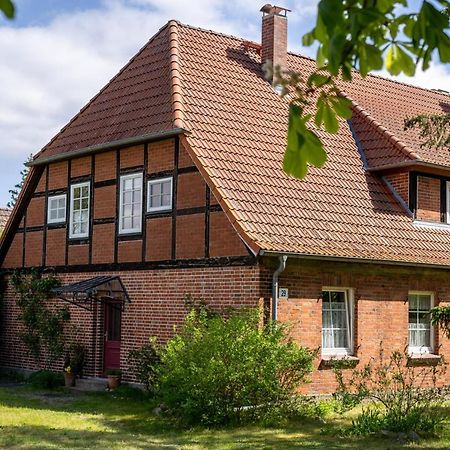 Ferienwohnung 1 Im Landhaus Am Wildpark Boek Ngoại thất bức ảnh